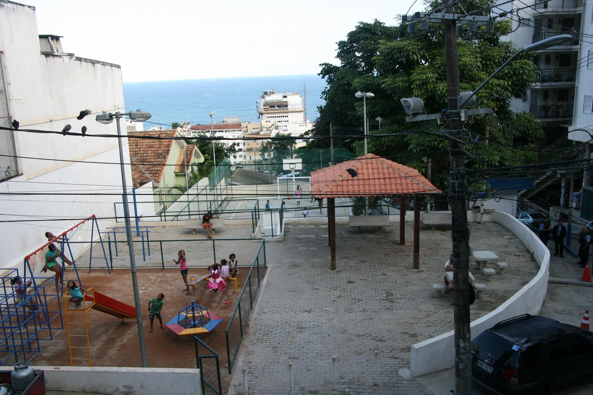 Sunset at Morro da Babilônia - Barbecue & Authentic Vibe - Image
